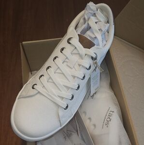 New Taos Leather Plim Soul Lux Sneaker